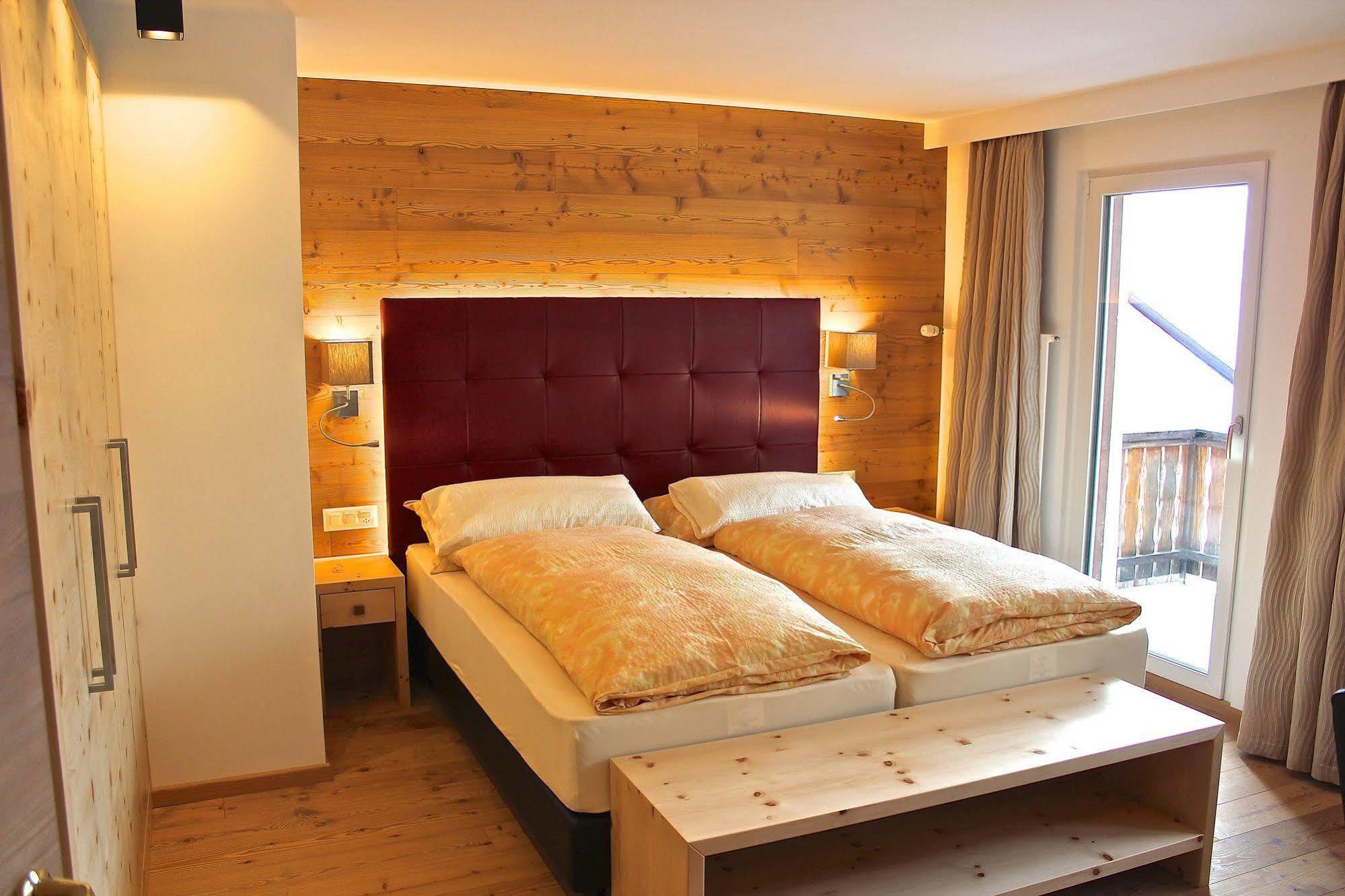 Hotel Conrad Scuol Exterior photo